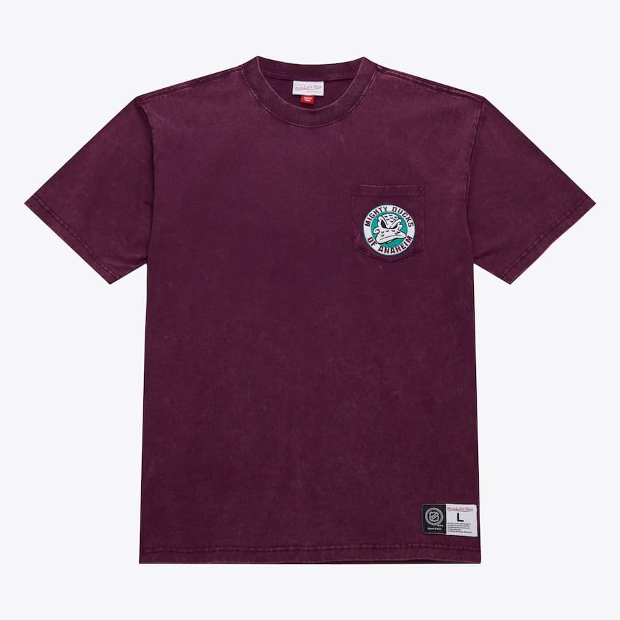 futbolka-mitchell-ness-purple-anaheim-ducks-vintage-logo-fade-away-premium-pocket-t-shirt