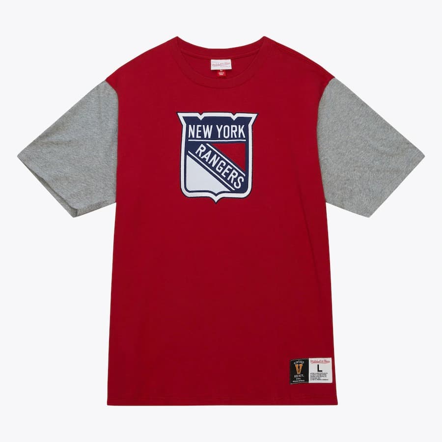 futbolka-mitchell-ness-red-new-york-rangers-color-blocked-t-shirt