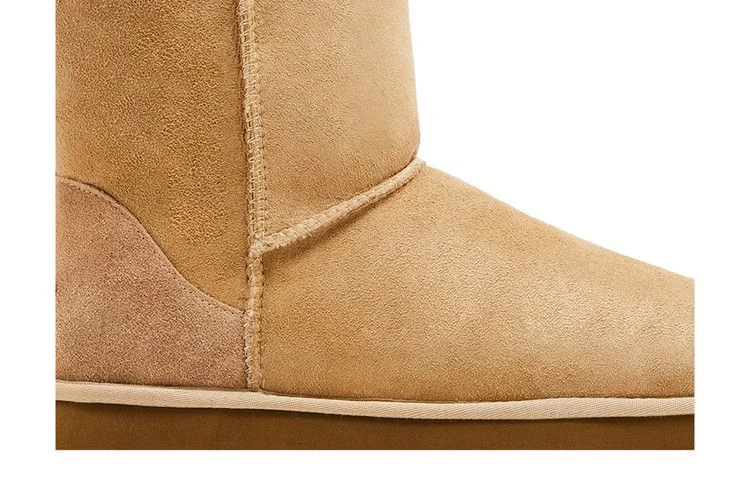 UGG Wmns Classic Short II 'Sand'