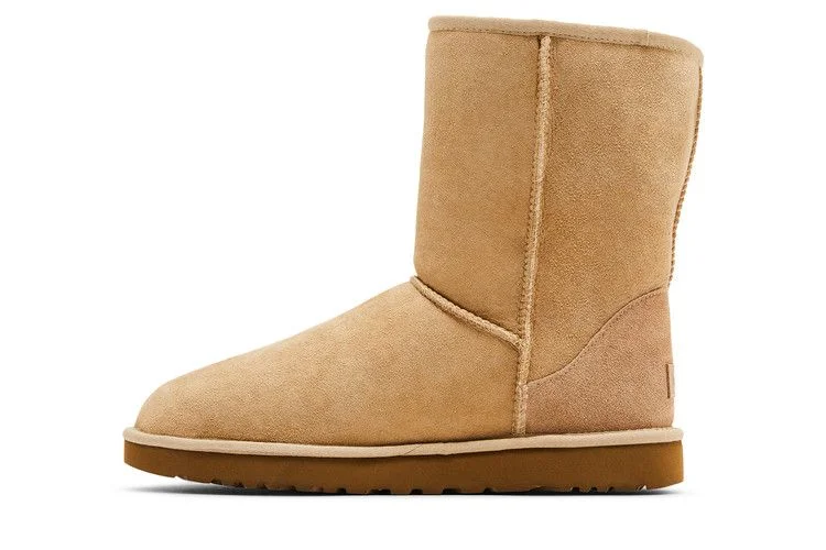 UGG Wmns Classic Short II 'Sand'