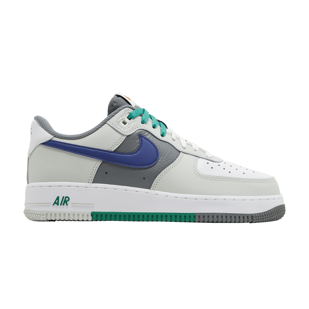 Кроссовки Nike Air Force 1 '07 LV8 'Split - Light Silver Deep Royal'