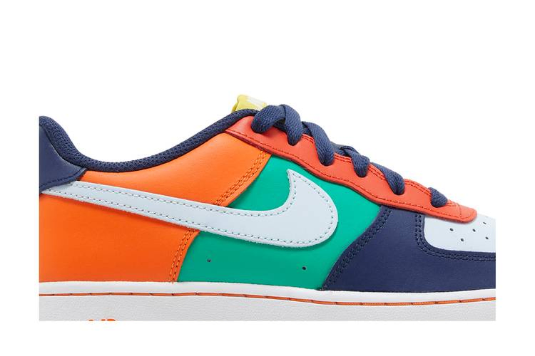 Кроссовки Nike Air Force 1 Low GS 'What The'