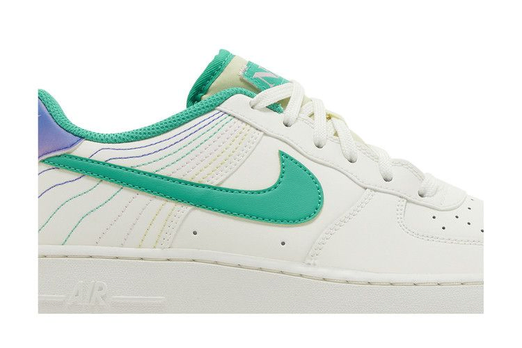 Кроссовки Nike Air Force 1 LV8 3 GS 'Power of Play'