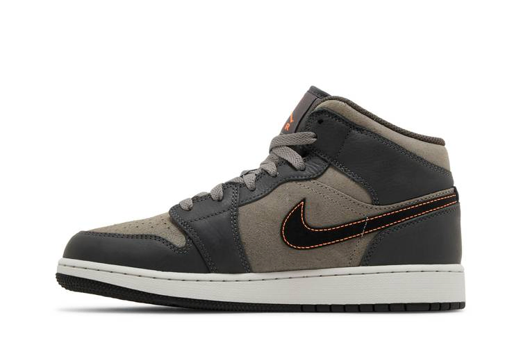 Кроссовки Air Jordan 1 Mid SE GS 'Night Stadium'