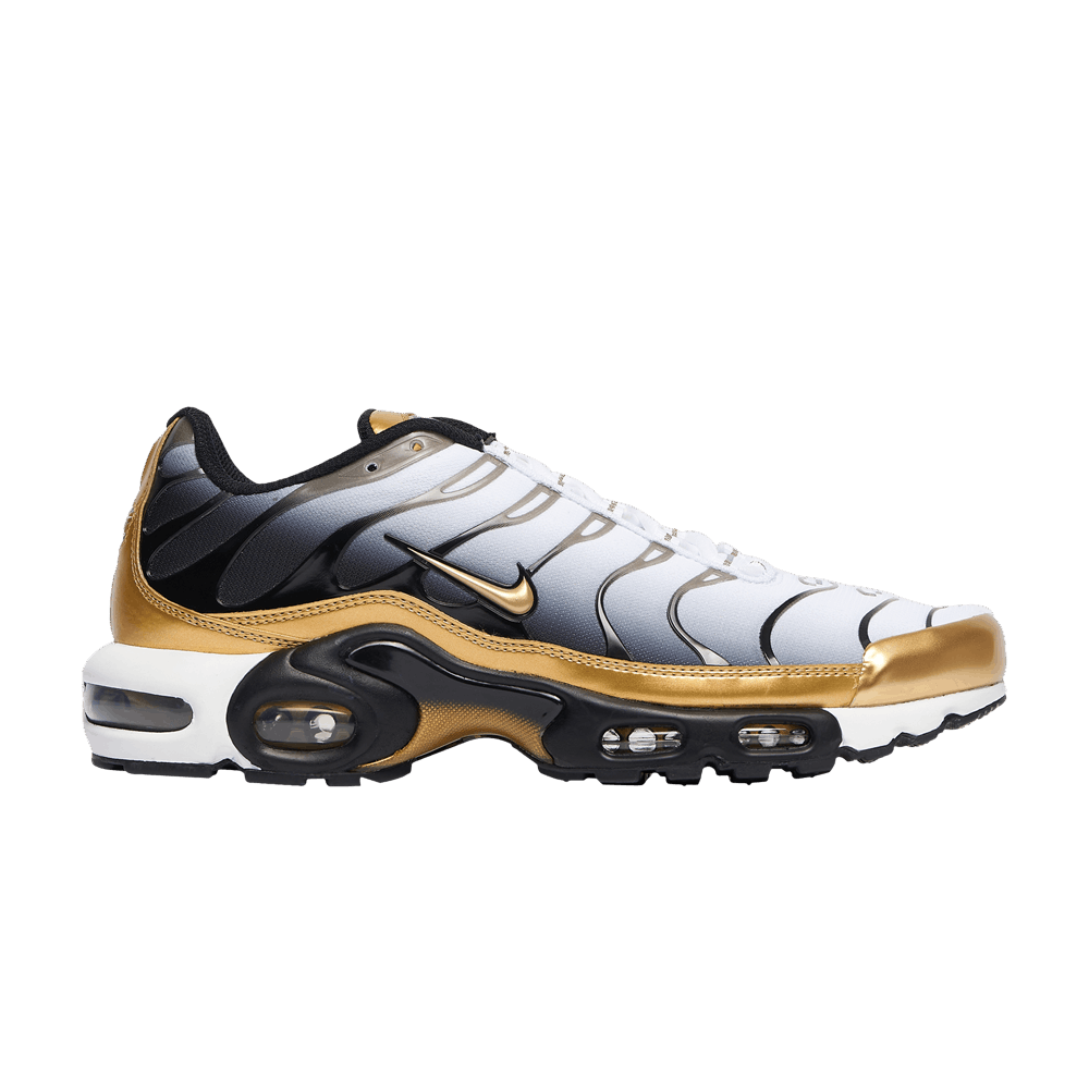 foot-locker-x-air-max-plus-premium-50th-anniversary-hm0352-100