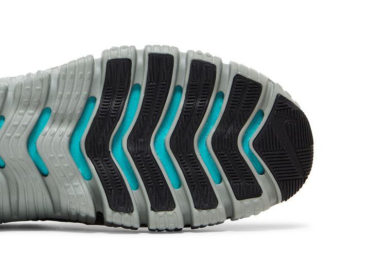 Кроссовки Nike Free Metcon 5 TB 'Black Clear Jade'