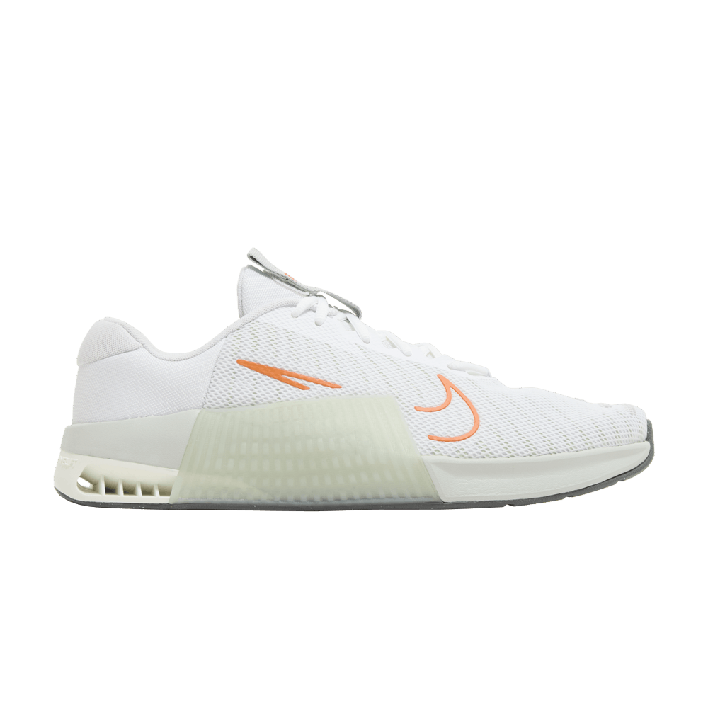 metcon-9-white-bright-mandarin-dz2617-101