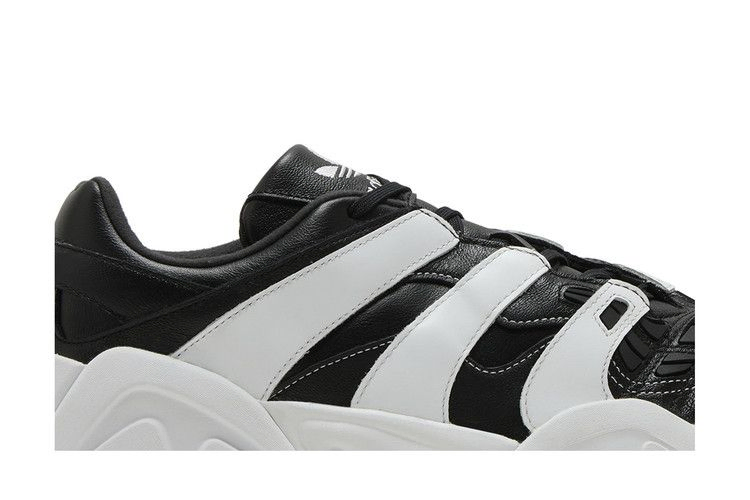 Кроссовки adidas Predator XLG 'Black White'
