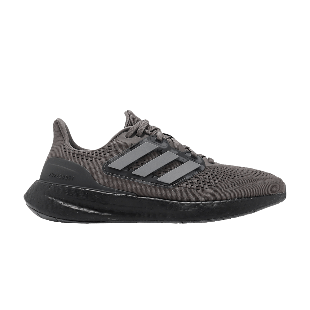 pureboost-23-charcoal-if1556