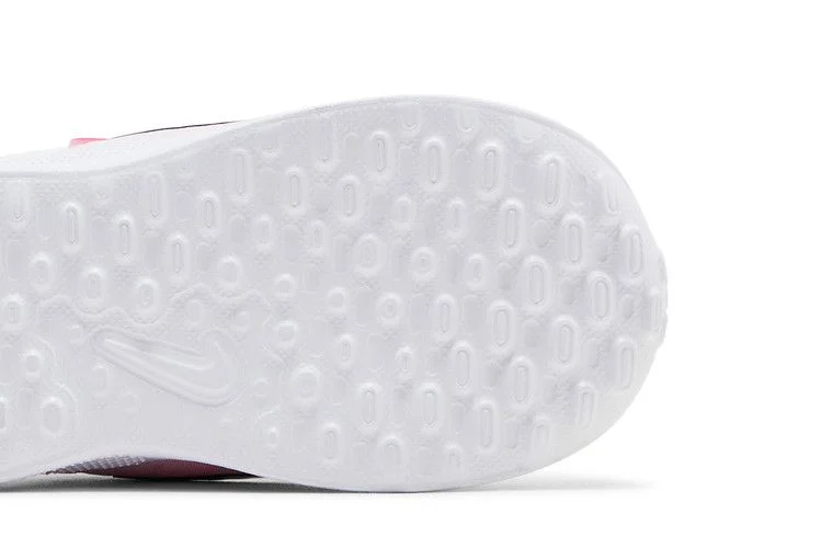 Кроссовки Nike Revolution 7 TD 'Pink Foam Black'