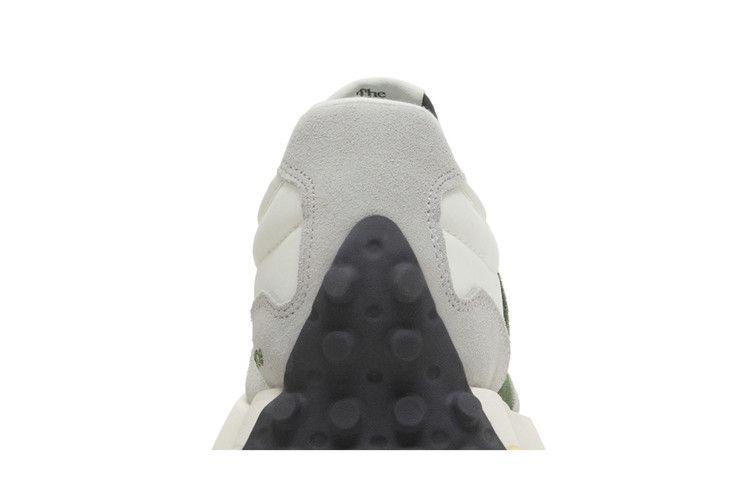 Кроссовки New Balance Wmns 327 'Raincloud Nori'