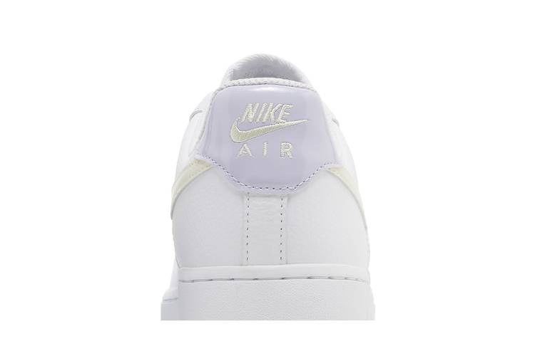 Кроссовки Nike Wmns Air Force 1 '07 'Coconut Milk Oxygen Purple'
