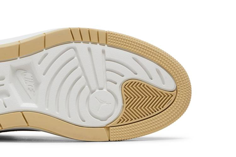 Кроссовки Wmns Air Jordan 1 Elevate High 'Team Gold'