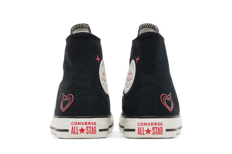 Кроссовки Converse Wmns Chuck Taylor All Star High 'Y2K Heart - Black'