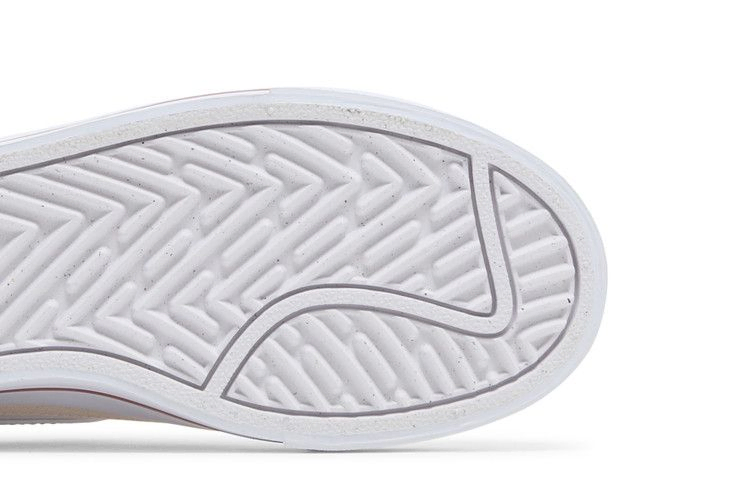 Кроссовки Nike Wmns Court Legacy Lift 'White Guava Ice'