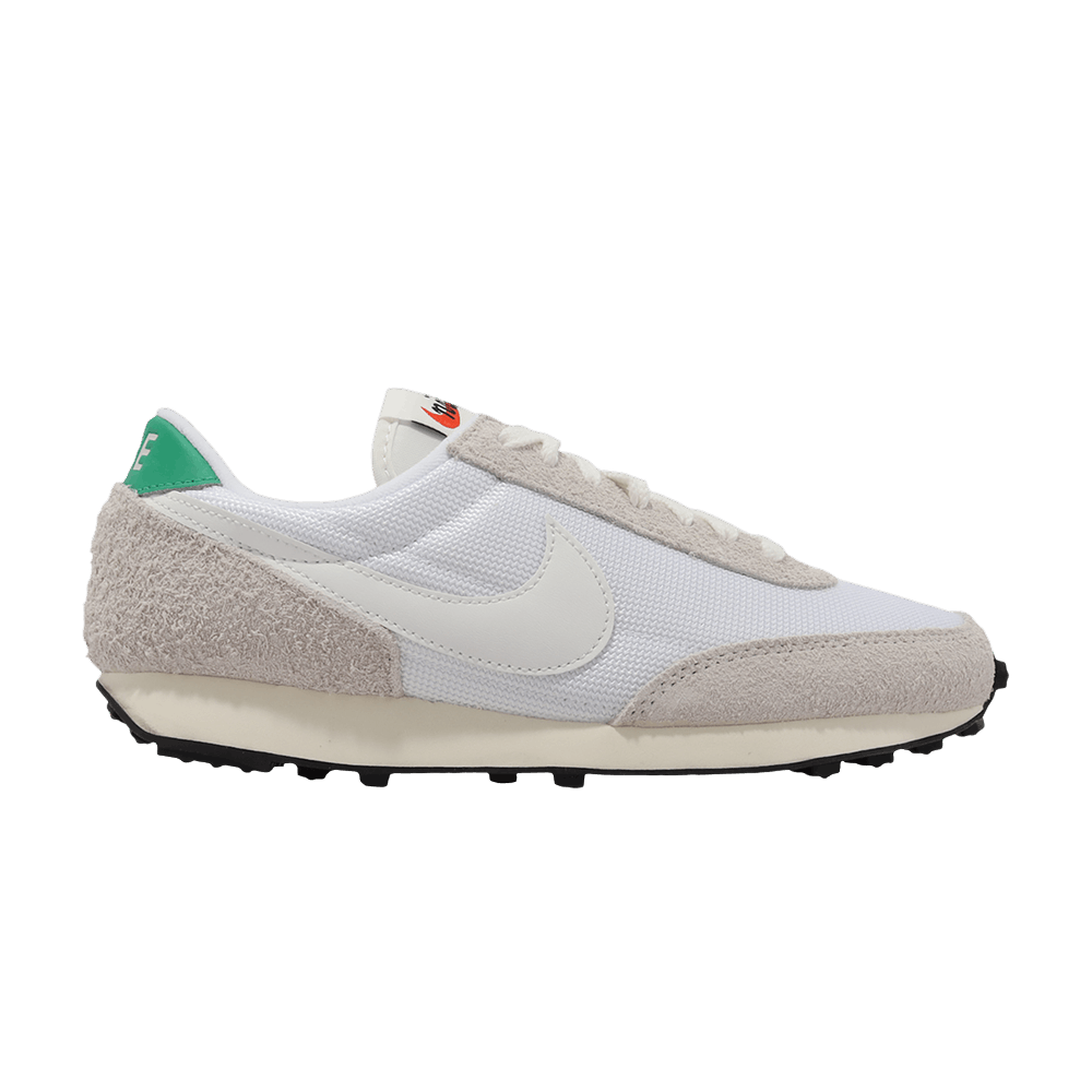 wmns-daybreak-vintage-white-stadium-green-dx0751-300