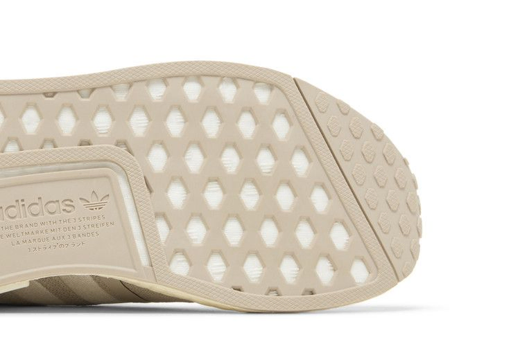 Кроссовки adidas Wmns NMD_R1 'Wonder Beige Off White'