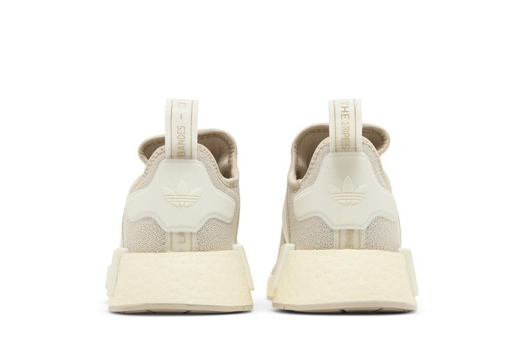 Кроссовки adidas Wmns NMD_R1 'Wonder Beige Off White'