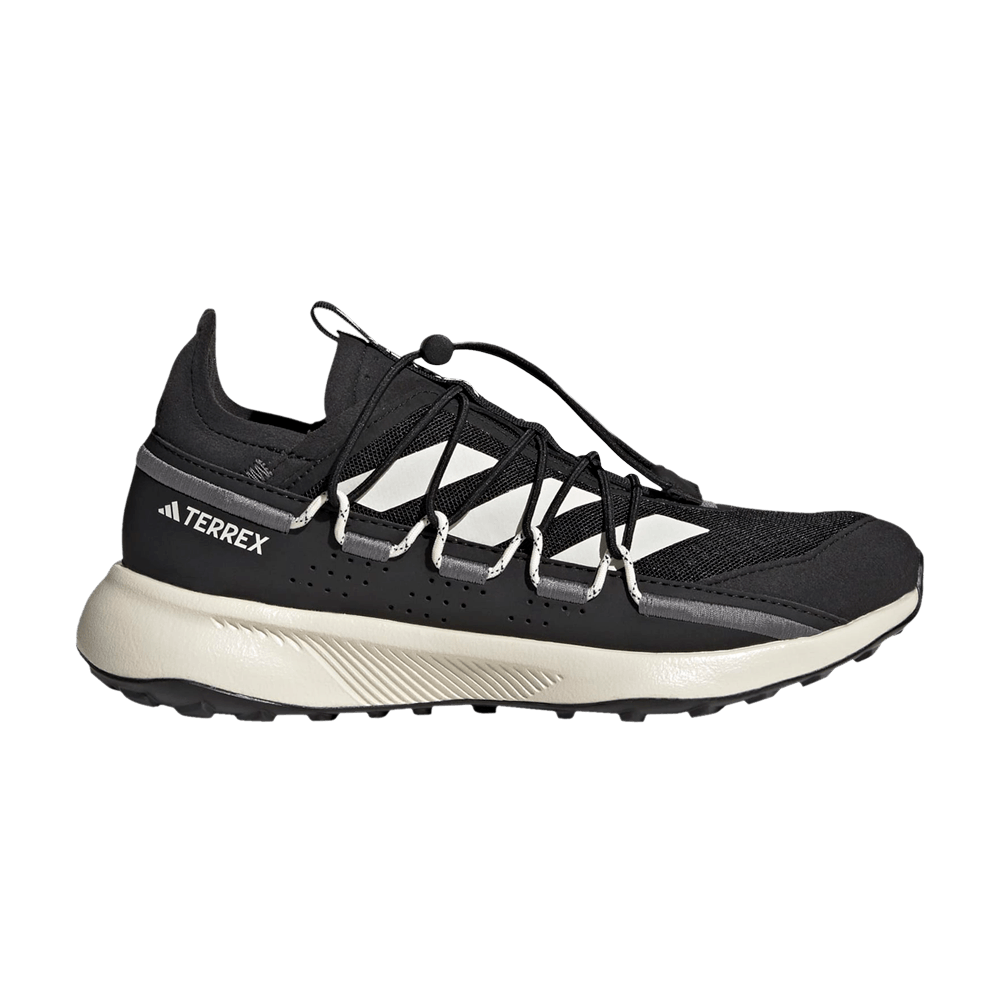 wmns-terrex-voyager-21-black-chalk-hq0941