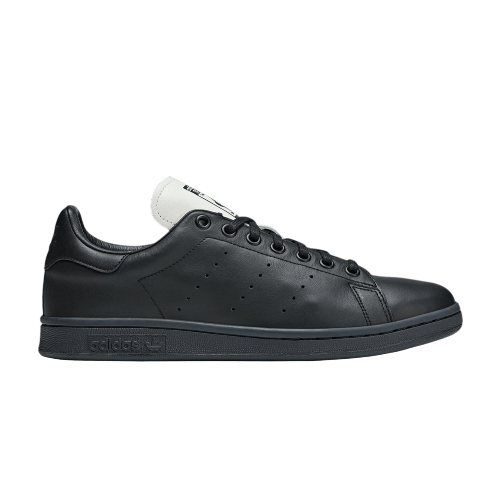 yohji-yamamoto-x-stan-smith-black-ie0946