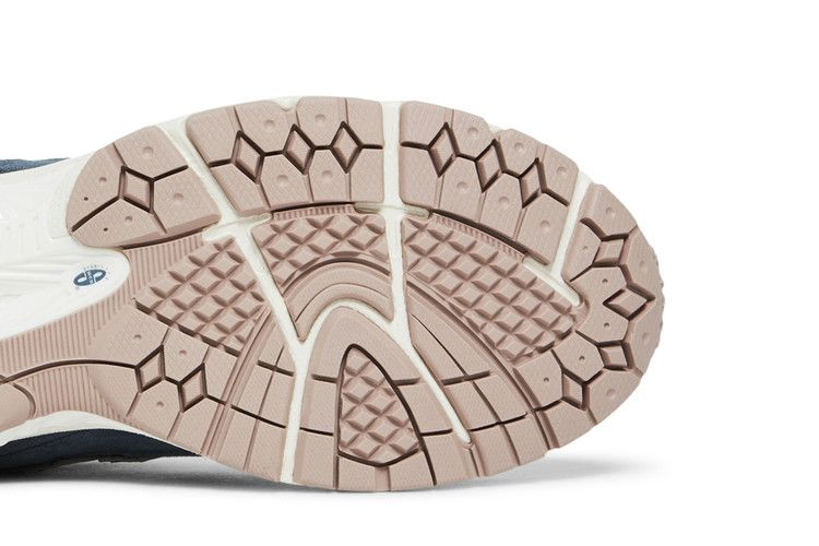 Кроссовки New Balance 2002R 'Deep Ocean Slate Grey'