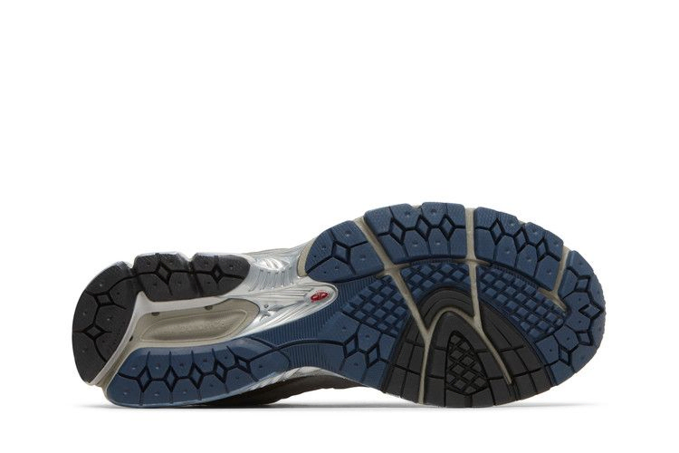 Кроссовки New Balance 2002R 'Pouch - Castle Grey'