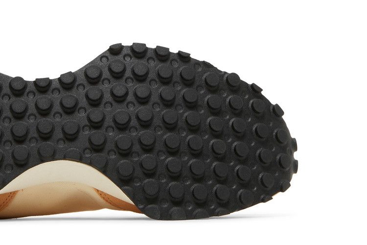 Кроссовки New Balance 327 'Macadamia Nut'