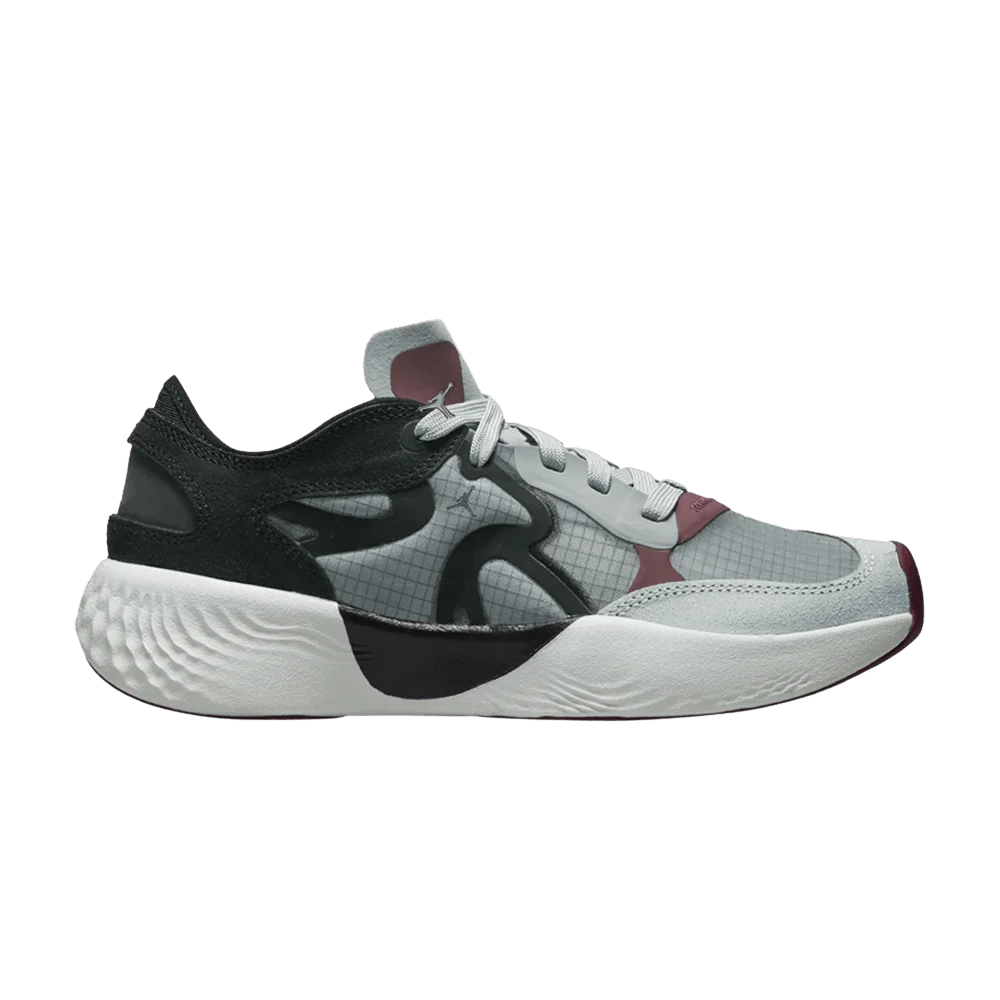 Кроссовки Air Jordan Delta 3 Low GS 'Wolf Grey Cherrywood Red'