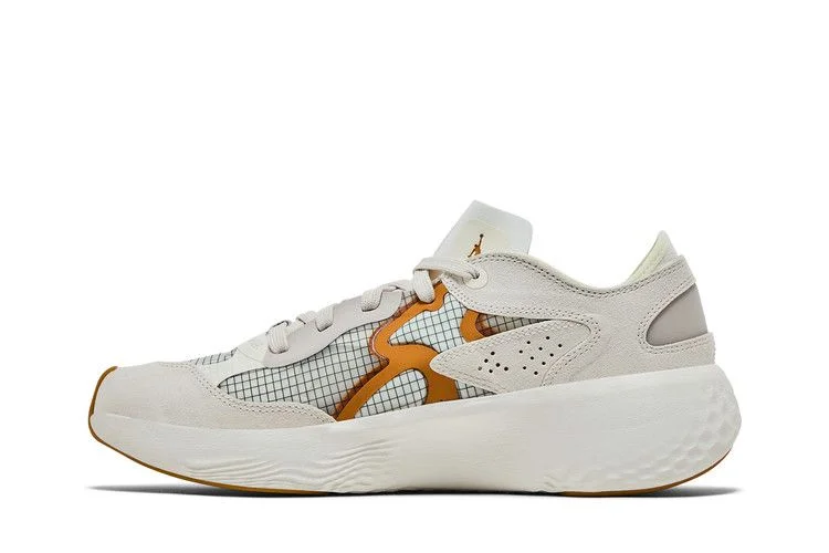 Кроссовки Air Jordan Wmns Jordan Delta 3 'Light Orewood Brown'