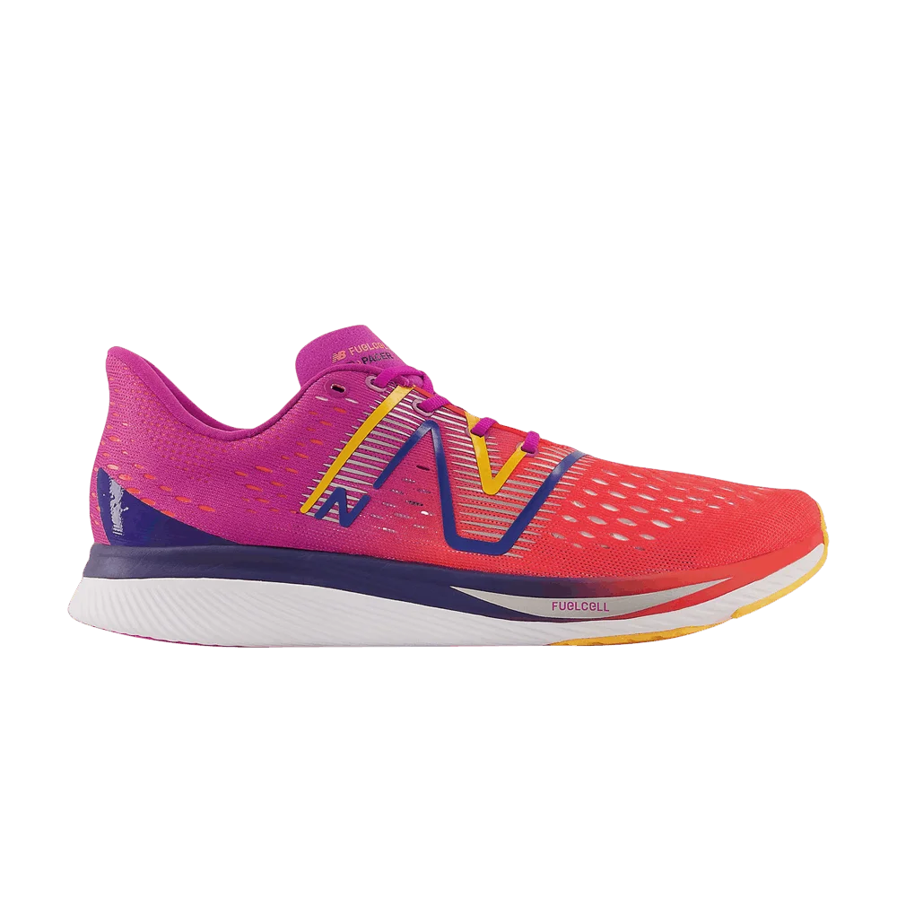 Кроссовки New Balance FuelCell SuperComp Pacer 2E Wide 'Electric Red Magenta Pop'