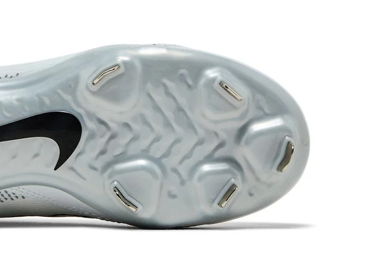 Кроссовки Nike Wmns Hyperdiamond 4 Pro 'White Pure Platinum'