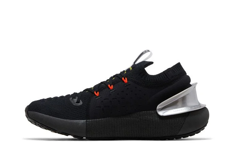 Кроссовки Under Armour HOVR Phantom 3 'Black Green Red'
