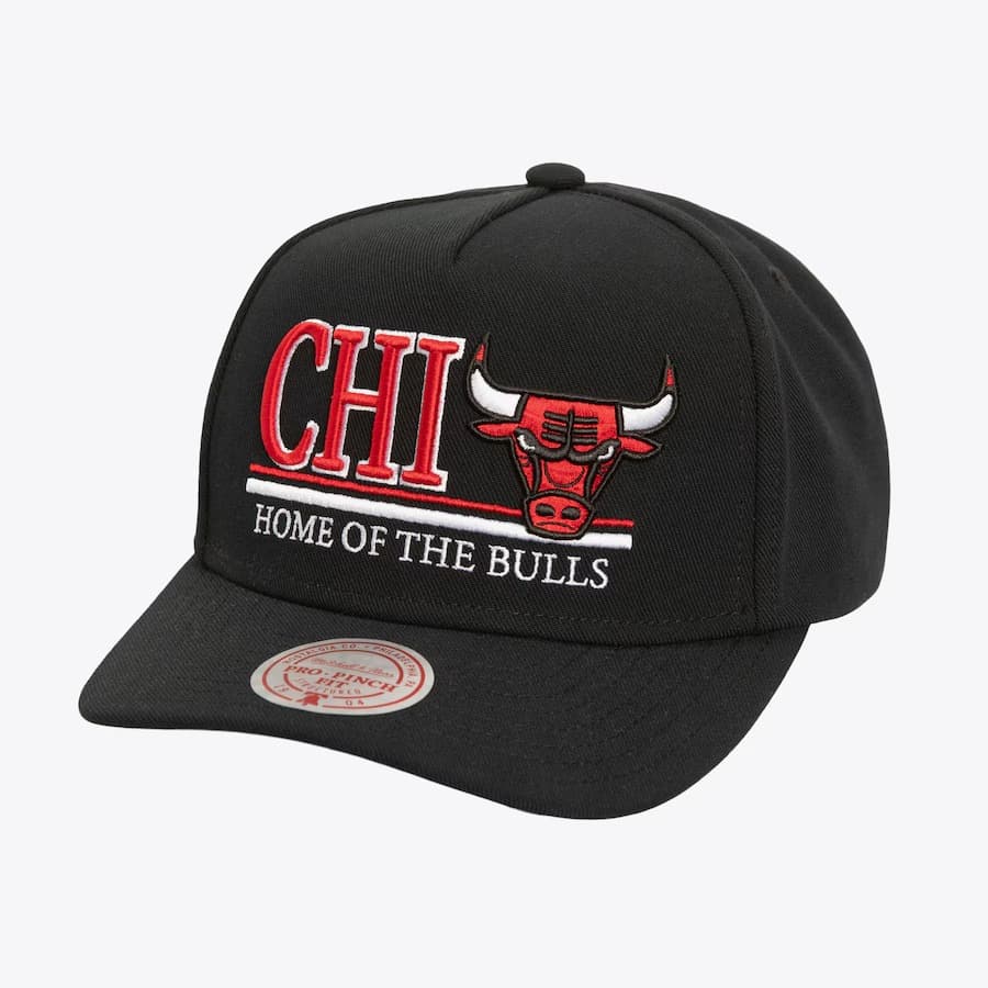 bejsbolka-mitchell-ness-black-chicago-bulls-home-of-pro-pinch-fit-snapback-hat