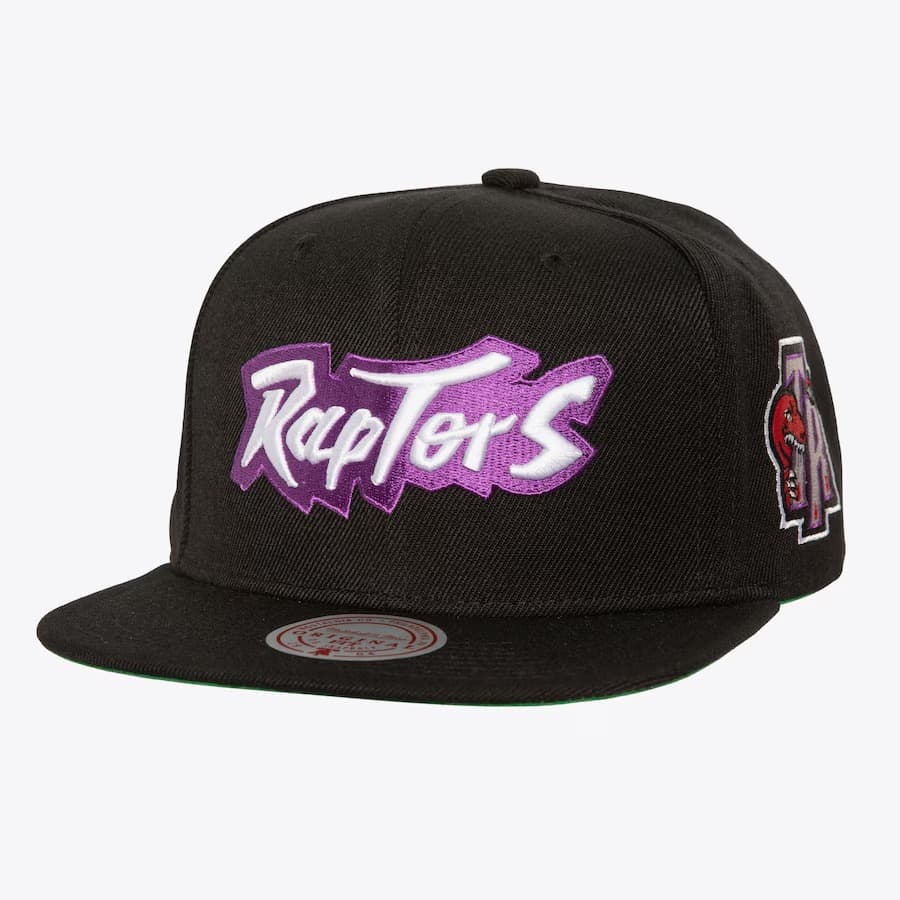 bejsbolka-mitchell-ness-black-toronto-raptors-hardwood-classics-triple-play-snapback-hat