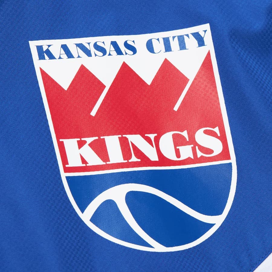 Анорак Mitchell & Ness Royal Kansas City Kings Vintage Logo Ultimate Lightweight Full-Zip Windbreaker Jacket