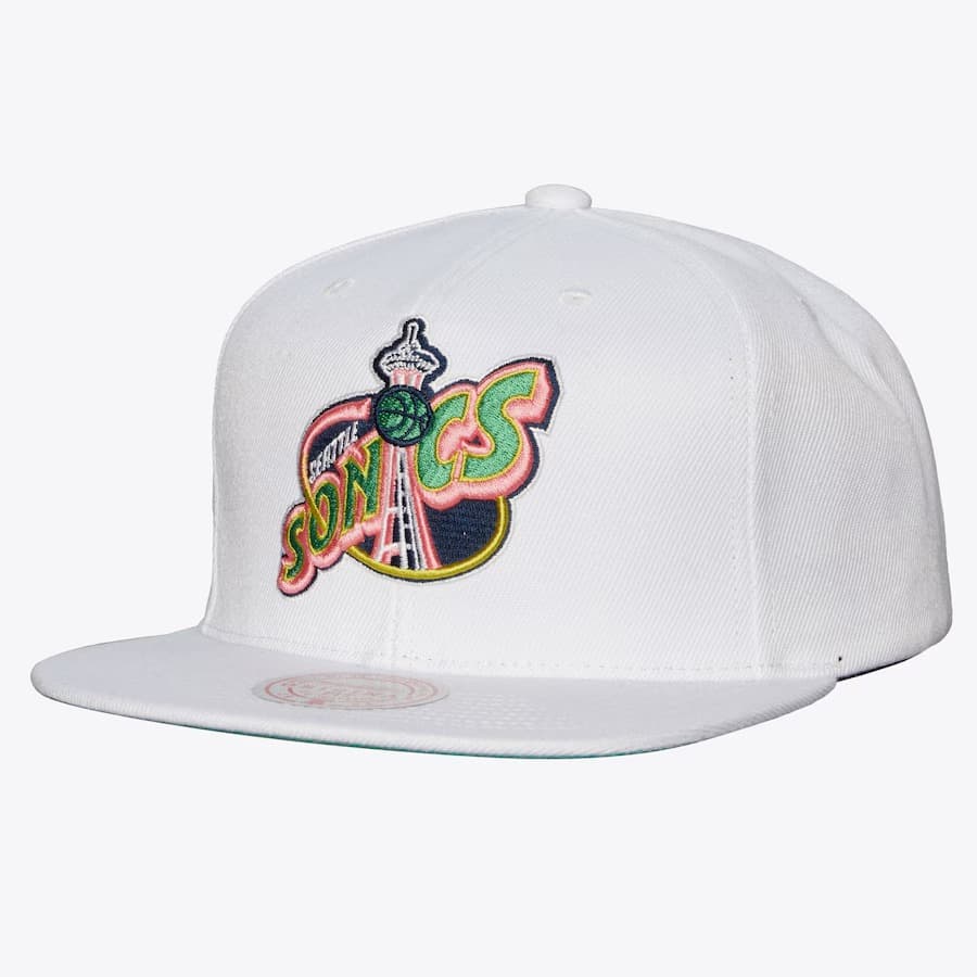 bejsbolka-mitchell-ness-white-seattle-supersonics-so-fresh-snapback-hat