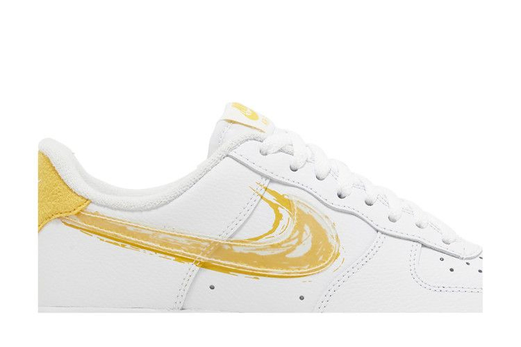 Кроссовки Nike Air Force 1 '07 'Brushstroke - White Solar Flare'