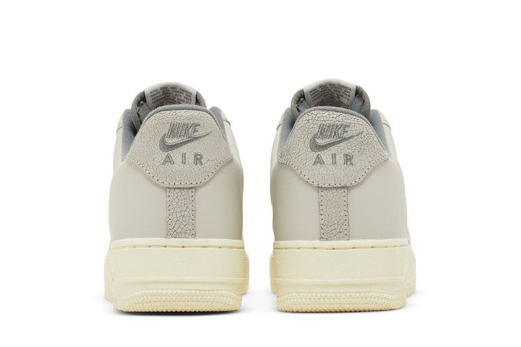 Кроссовки Nike Air Force 1 '07 LX 'Light Bone'