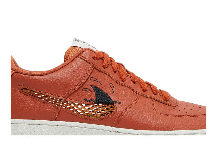 Кроссовки Nike Air Force 1 Low '07 LV8 Next Nature 'Sun Club - Shark's Fin'