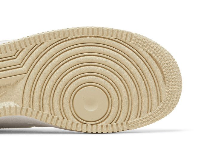 Кроссовки Nike Air Force 1 Low '07 'White Rattan'