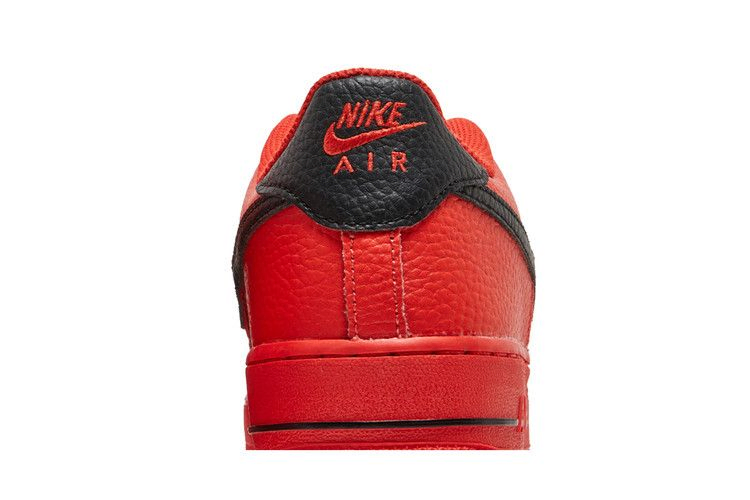Кроссовки Nike Air Force 1 LV8 GS 'Mesh Pocket - Habanero Red'