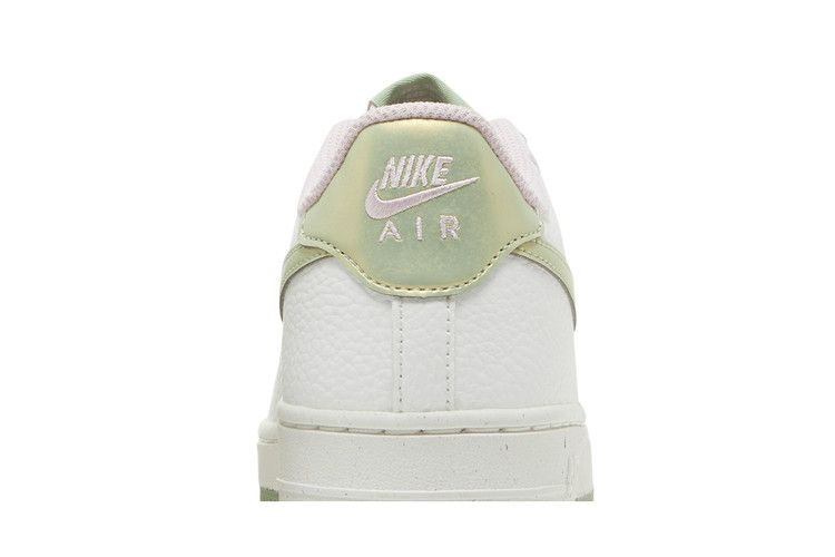 Кроссовки Nike Air Force 1 LV8 GS 'Muted Green'