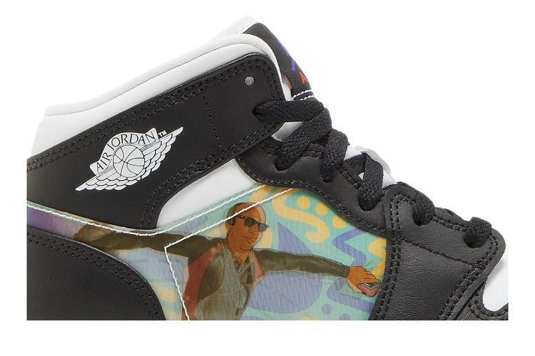 Кроссовки Air Jordan 1 Mid GS 'Hologram'