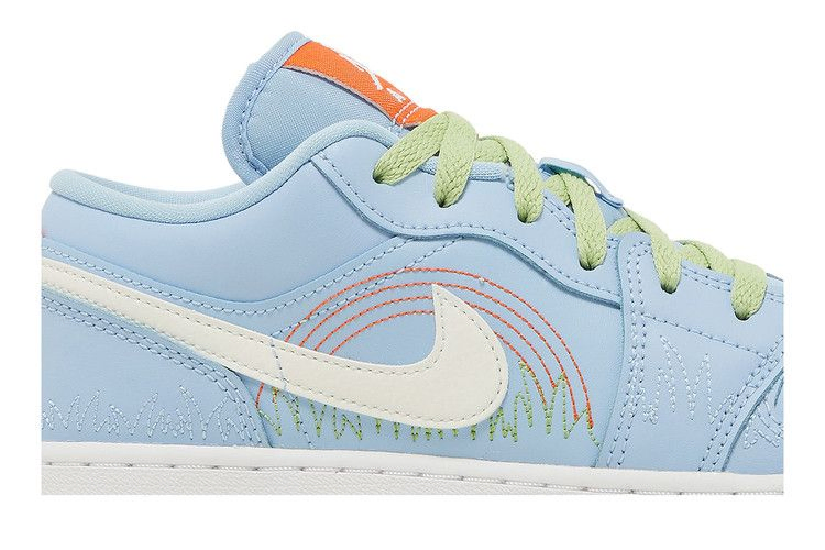 Кроссовки Air Jordan 1 Low SE GS 'Blue Stitch'