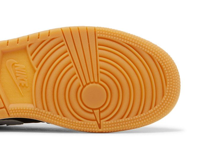 Кроссовки Air Jordan 1 Low SE GS 'Christmas'