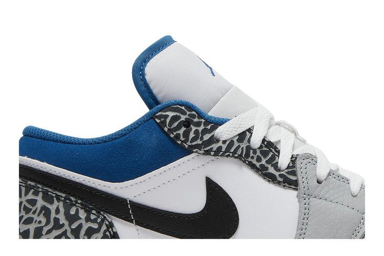 Кроссовки Air Jordan 1 Low SE GS 'True Blue'