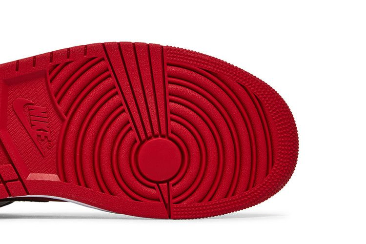 Кроссовки Air Jordan 1 Mid 'Reverse Bred'