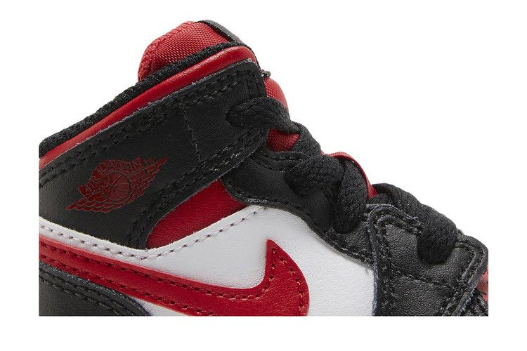 Кроссовки Air Jordan 1 Mid TD 'Black Fire Red'