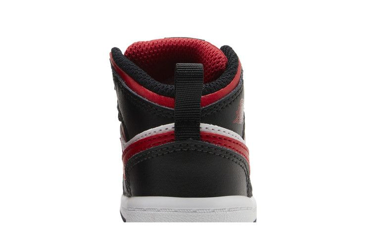 Кроссовки Air Jordan 1 Mid TD 'Black Fire Red'