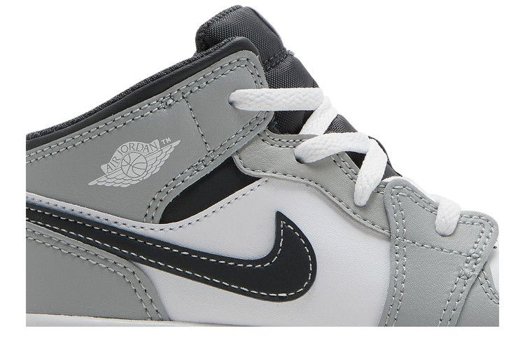 Кроссовки Air Jordan 1 Mid TD 'Light Smoke Grey'